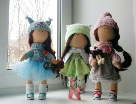 «Теремок» вновь проводит акцию «Кукла в каждом окне», приуроченную к Международному дню кукольника 
